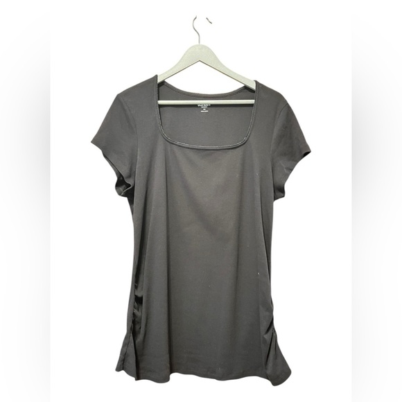 🟣Old Navy Black Maternity Ribbed Tee – XXL - Picture 1 of 4